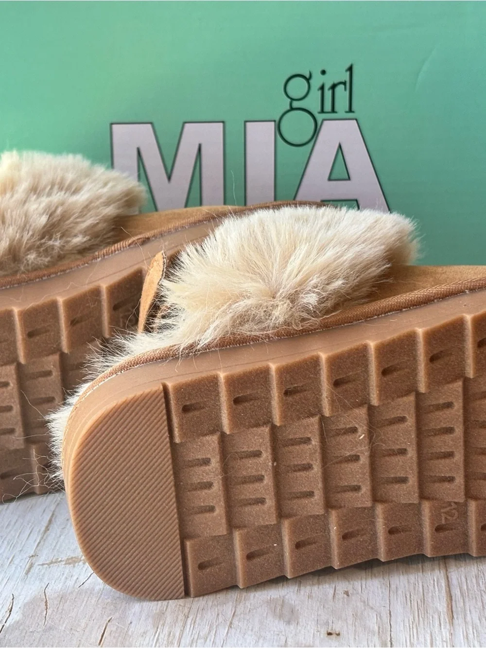 MIA Girls Tan Faux-Fur Lined Slip-On Slippers